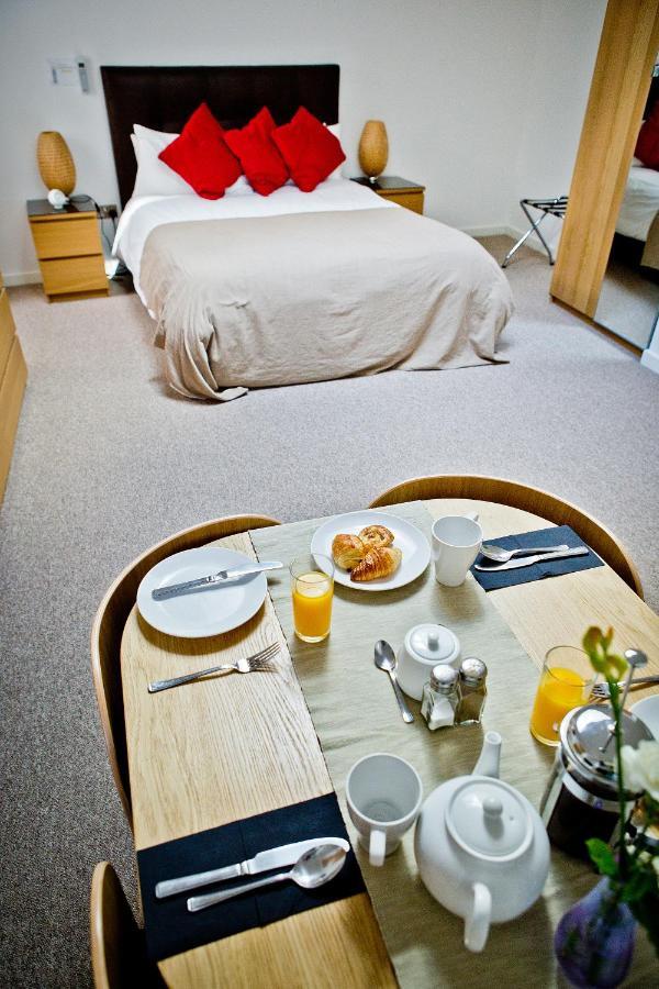 The Cedars Bathford Quarto foto